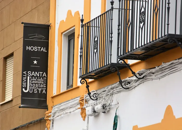 Hostal Sevilla Santa Justa - Adults OnlyHostal